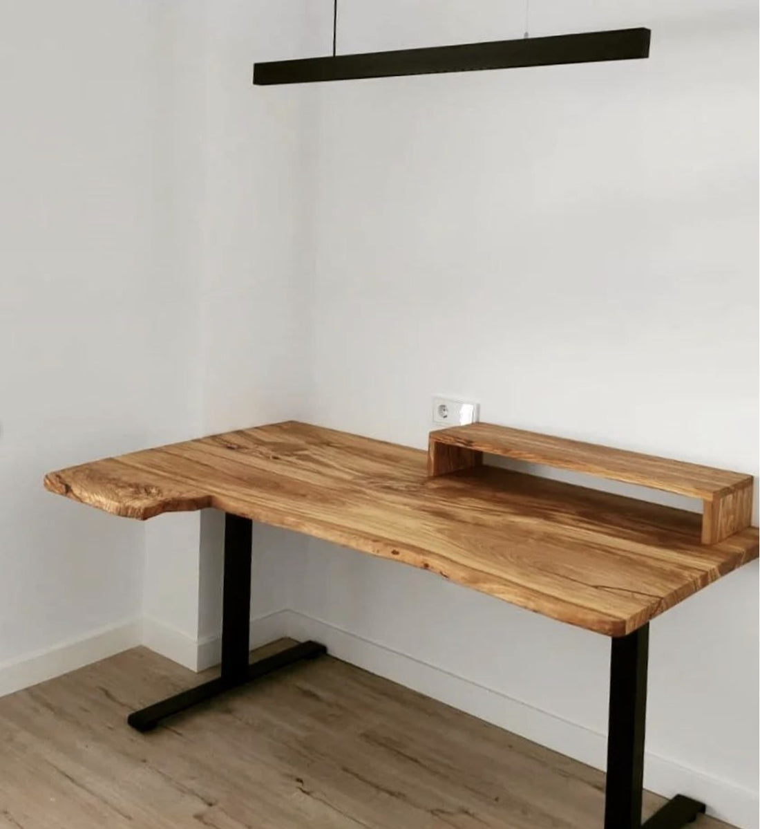 Escritorio elevable olivo ergonaturewood