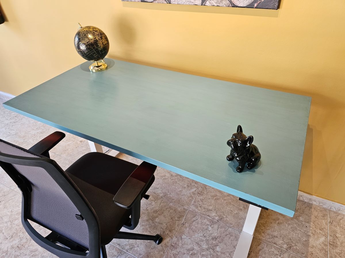Pino Essential color ErgoNatureWood