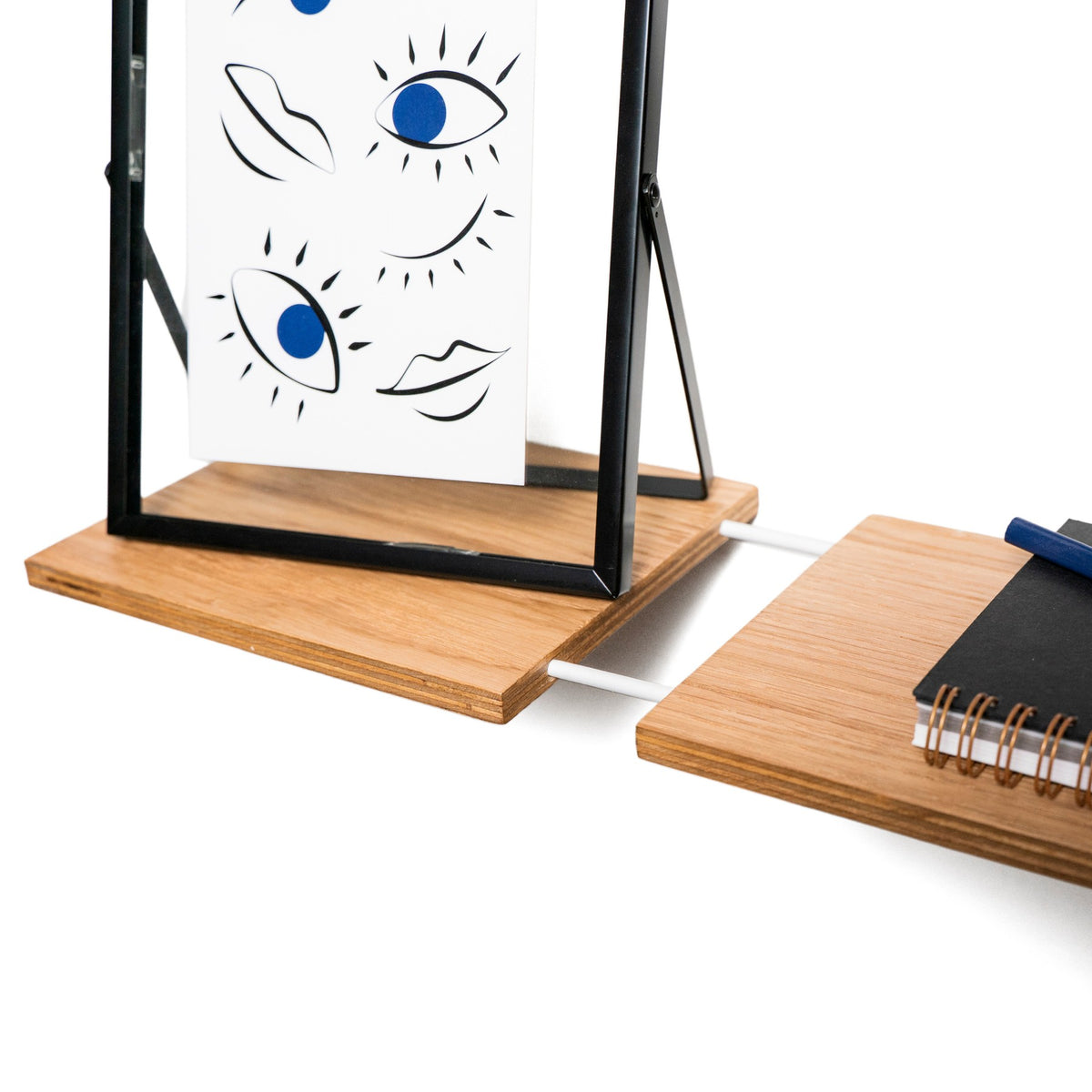 Estantería flotante de madera Luno – vista 4