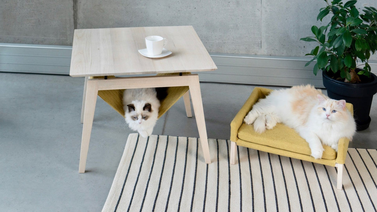 Mesa Kikko con hamaca para gato y cama Lulu, color miel – vista 2