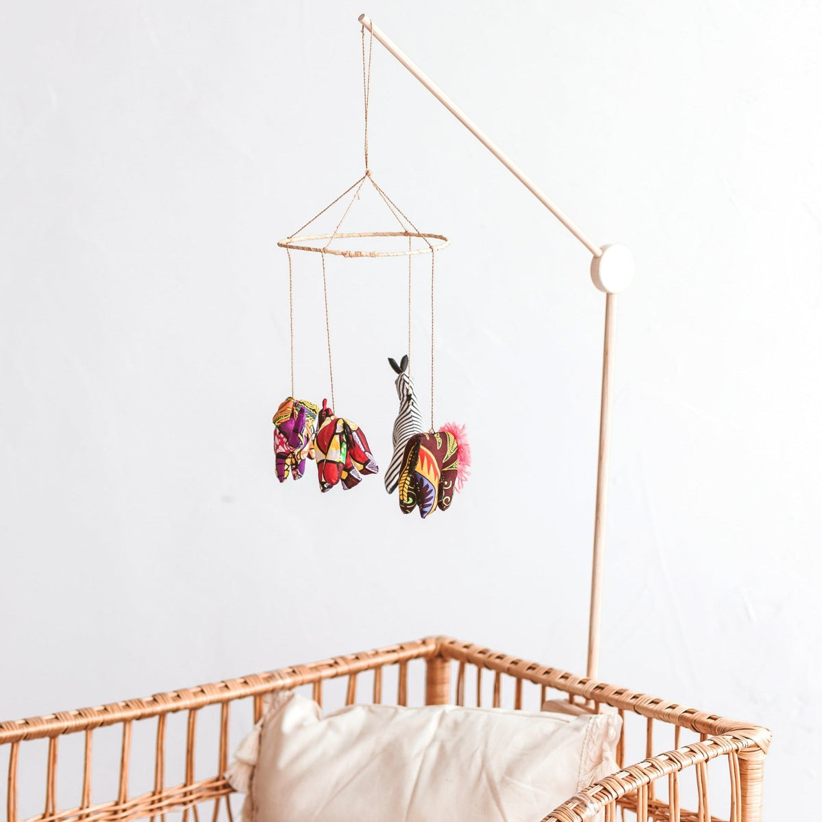 Wooden Crib Mobile Holder – Natural Ash, 81 cm
