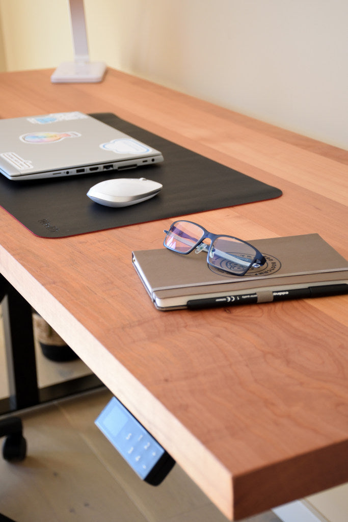 Mesa Elevable Madera Natural - Caoba - Premium